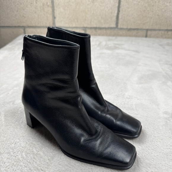 Stuart Weitzman Ankle Boots Womens 7.5B Black Preowned Leather Square Toe Heeled - Picture 1 of 9
